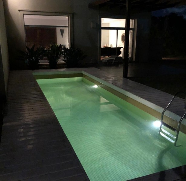 Casa en alquiler sobre Laguna Blanca, La Barra.